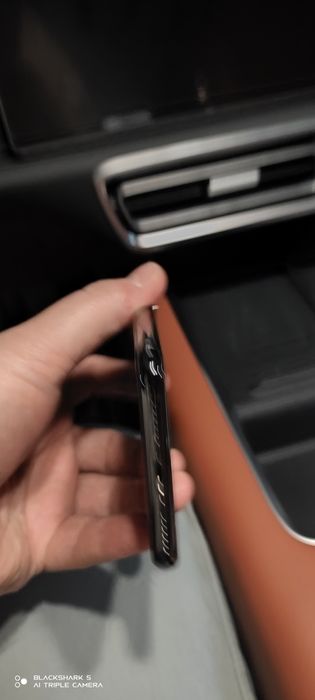 Продам Iphone X (64gb) (EAC)