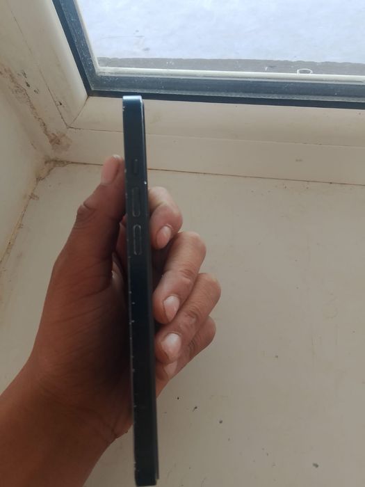 Айфон 13 сатылады