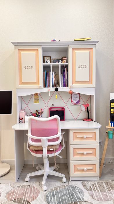 Продам детскую мебель