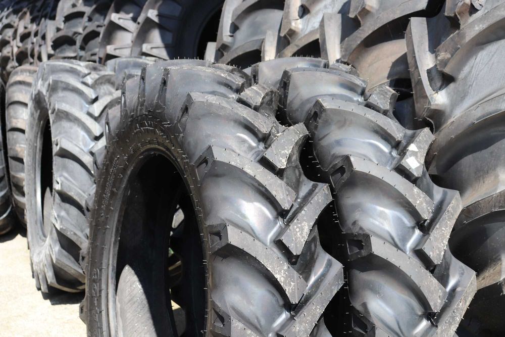 Cauciucuri 12.4-28 Ozka noi 8 ply pentru tractor u445