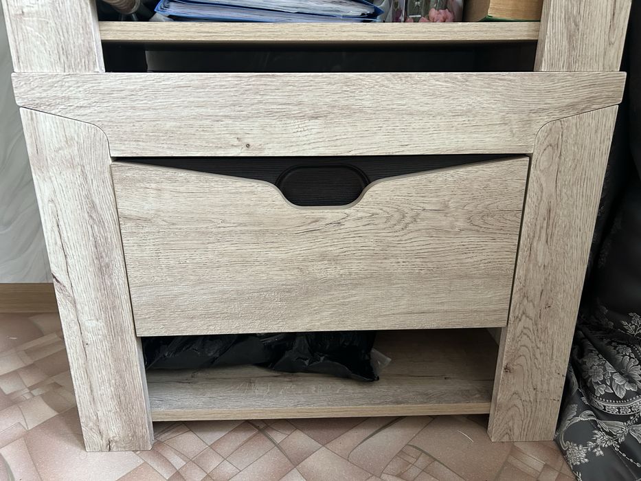 Продам спальня гарнитур