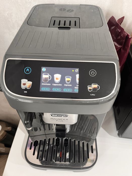 Кофемашина Delonghi ECAM320.61.G серый