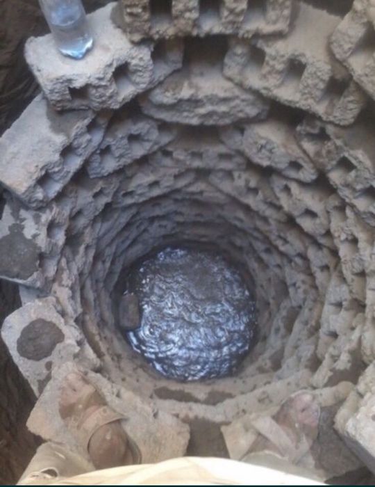 Готов опытный команда мастеров Монтаж выгребный яма и септик канализац