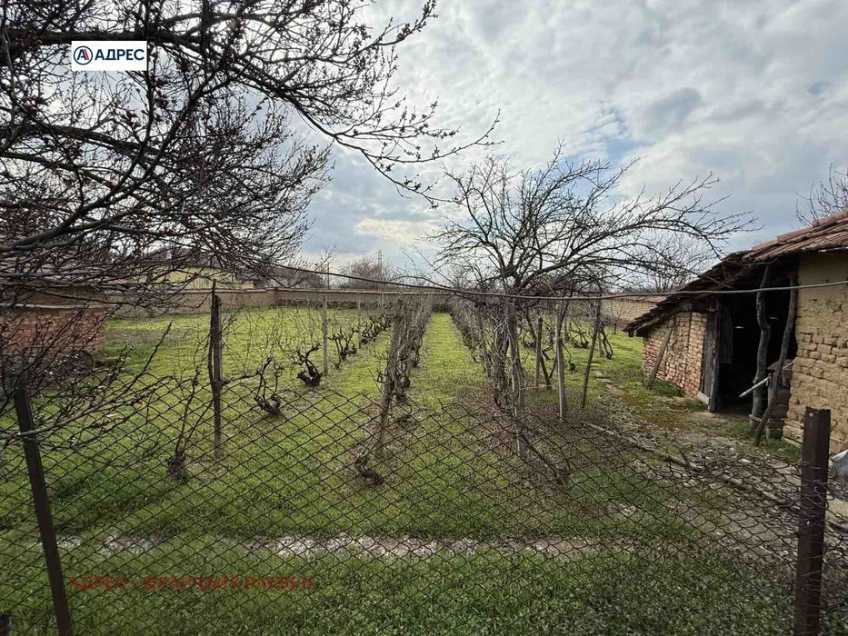 Къща в Плевен, област-с.Асеновци площ 80 цена 30000