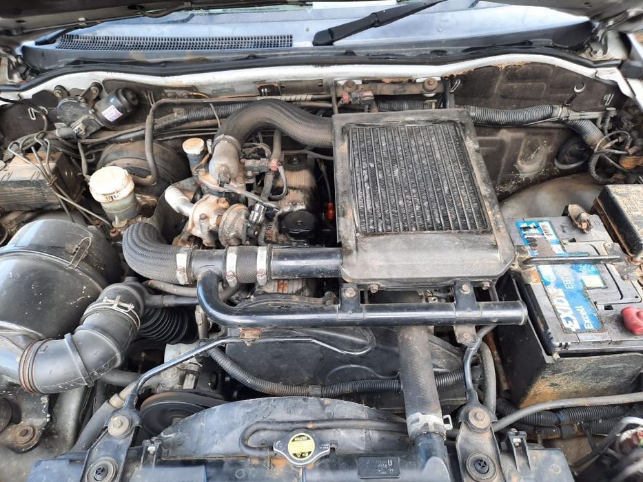 fuzeta broasca usa planetara stanga dreapta fata spate rampa injectoare macara geam pompa injecție Mitsubishi Pajero Shogun Sport motor 2.5td 115cp 4d56-t dezmembrez dezmembrari