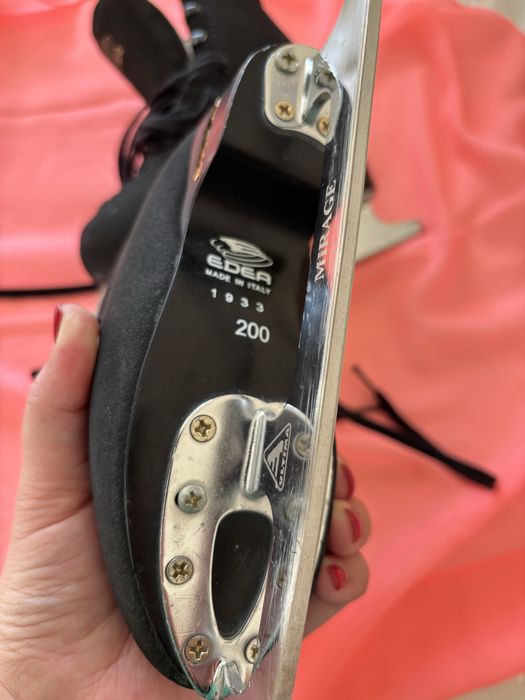 Коньки для фигурного катания