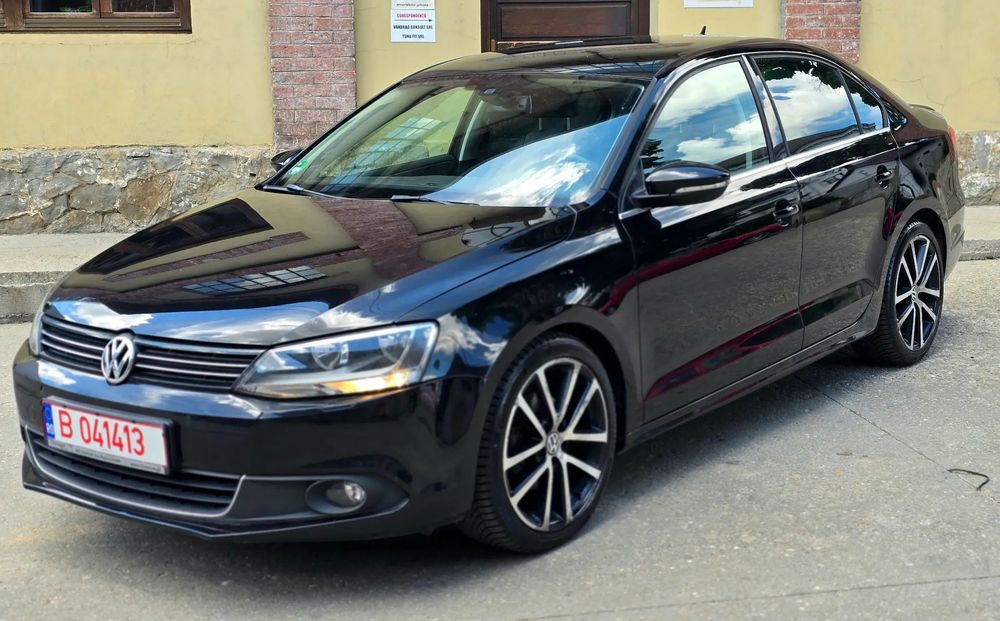 Volkswagen Jetta Highline 1.4 tsi 122 cp - 2012