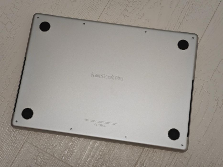 MacBook Pro M1 Pro 32gb 4tb