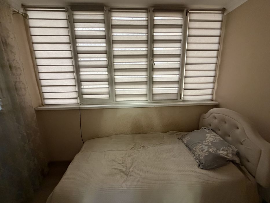 Сотилади 2хона вокзал 3 этаж 9 этажлик дом  6 метр балкон бор