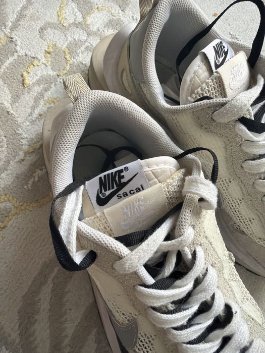 Nike sacai кроссовка
