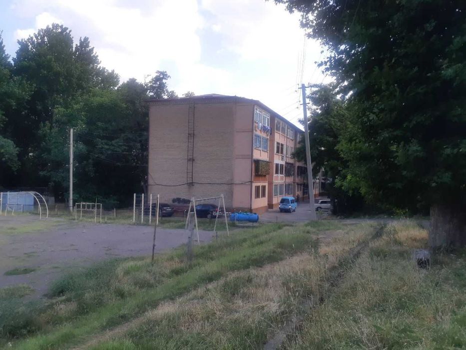 Чарвак, Продаётся 2х комнатная квартира