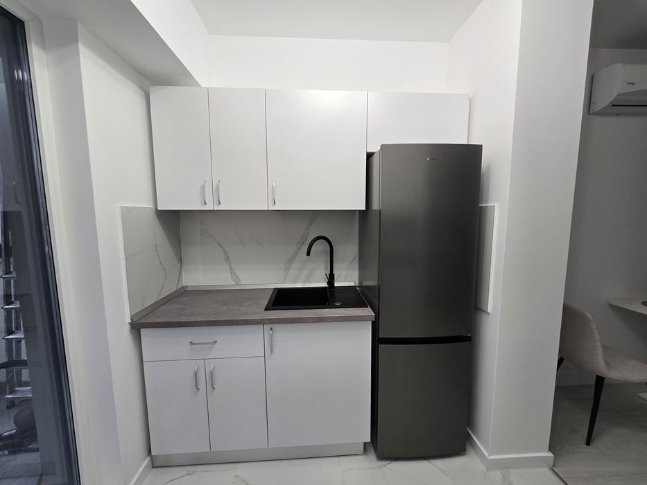 Proprietar inchiriez garsoniera in compexul rezidential Asorium Life.