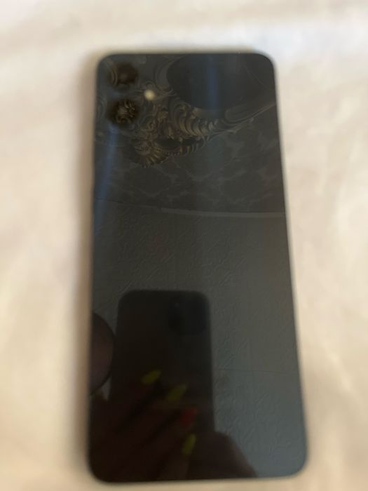 Продаеться телефон Самсунг A05