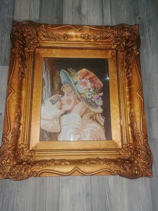 Гоблени в рамка.