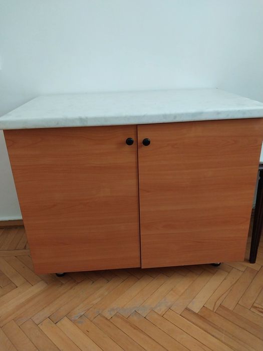 Продам стол-тумбу
