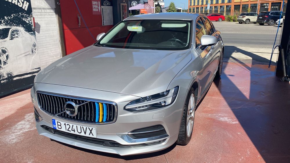 Volvo S90 D4 Inscription 2020 sau schimb