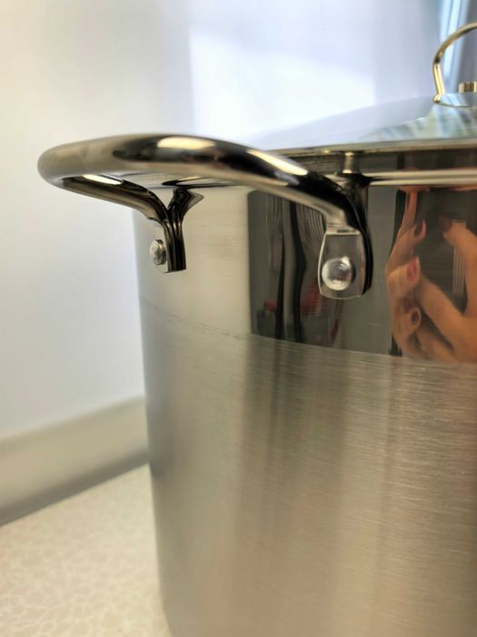 Oala inox 40x27 cm 34 litri cu capac sticla 380 lei