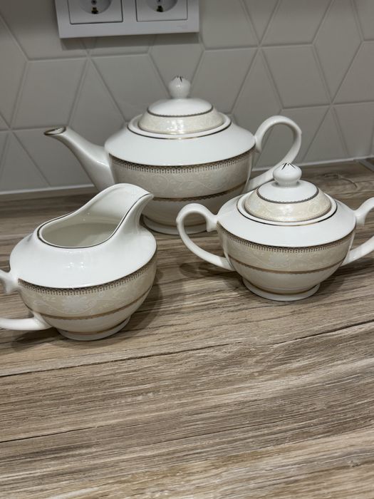 Продам срочнр сервиз