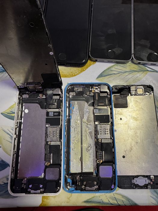 Iphone 5c pentru piese