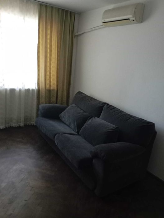 Inchiriez apartament cu 2 camere zona Monument
