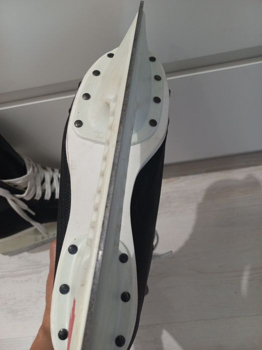 Кънки Bauer 42 номер