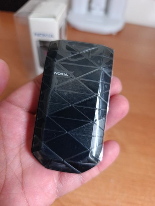 Nokia 7070 раскладной телефон