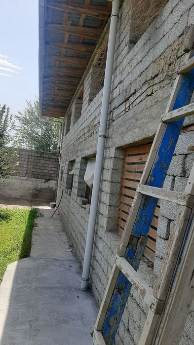 Срочно уй сотилади ёки обьмен