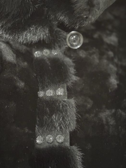 Продам мутоновую шубу