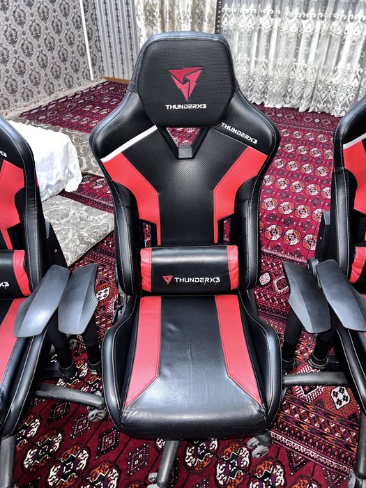 Игровой компьютер сотилади кресло билан полный комплект