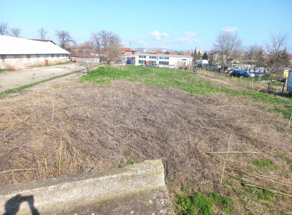 Продава се Промишлена сграда в Чирпан - 7500 кв.м за 31 €/кв.м - Снимка #9