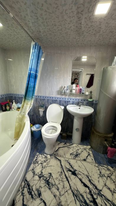 Продаётся Дом из  6 комнат