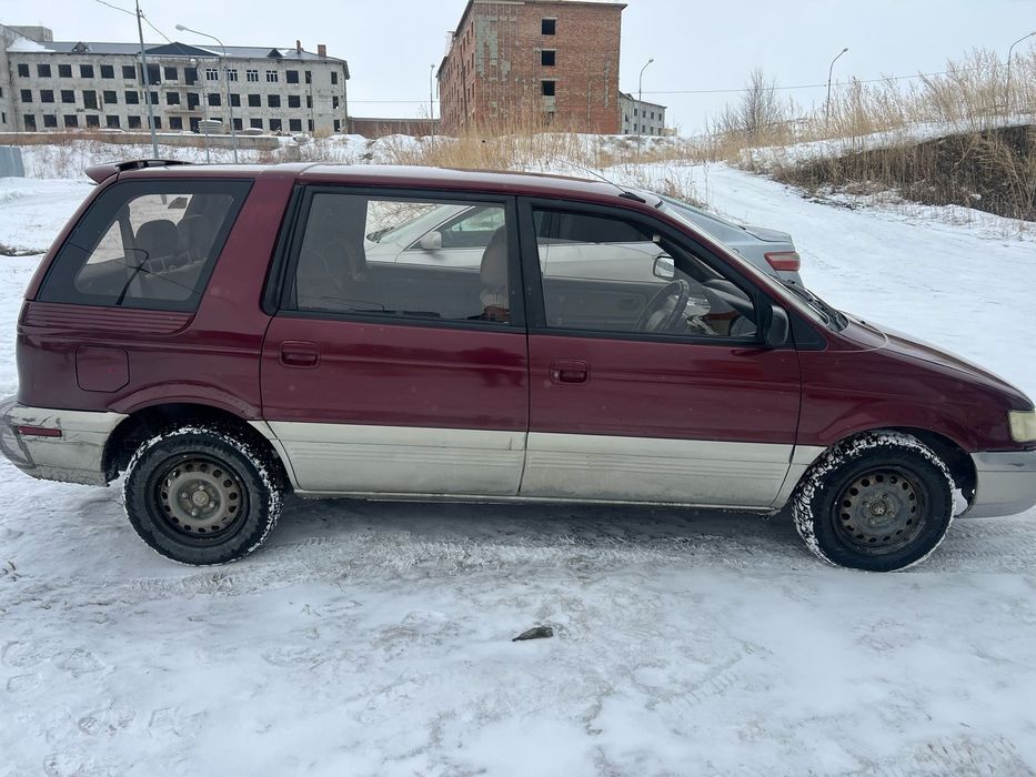 Mitsubishi 7 местный