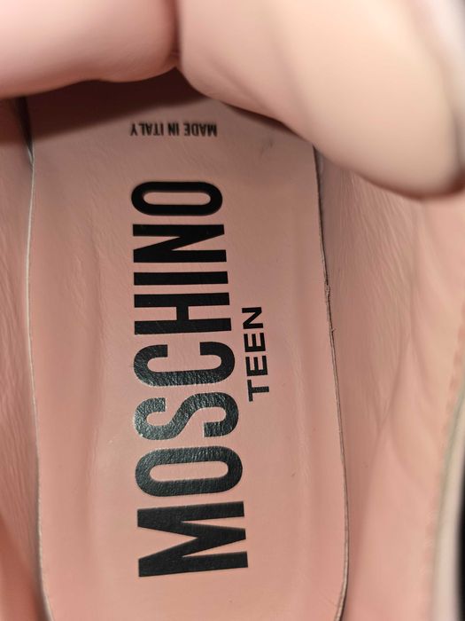 Детски сникърси Moschino