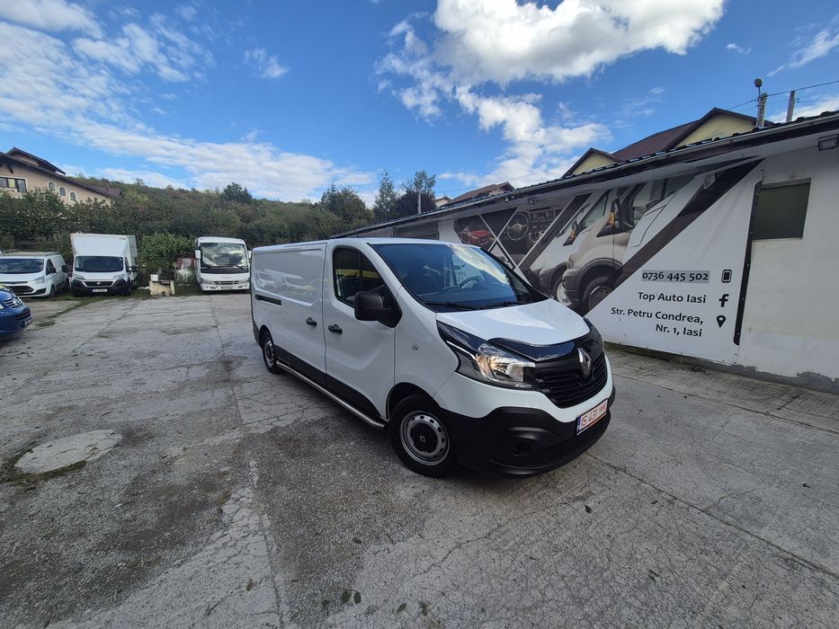 RENAULT Trafic 2017 — imagine 2