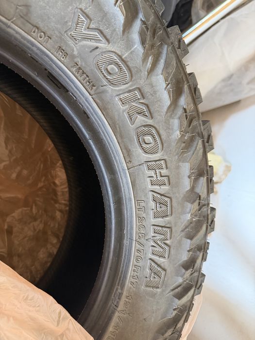 Покрышка Yokohama Geolandar M/T G003 265/70 R17 121Q