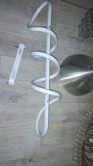 Люстры красивые очень