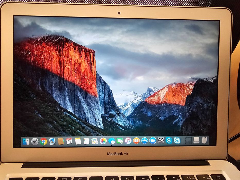 Apple MacBook Air 2011