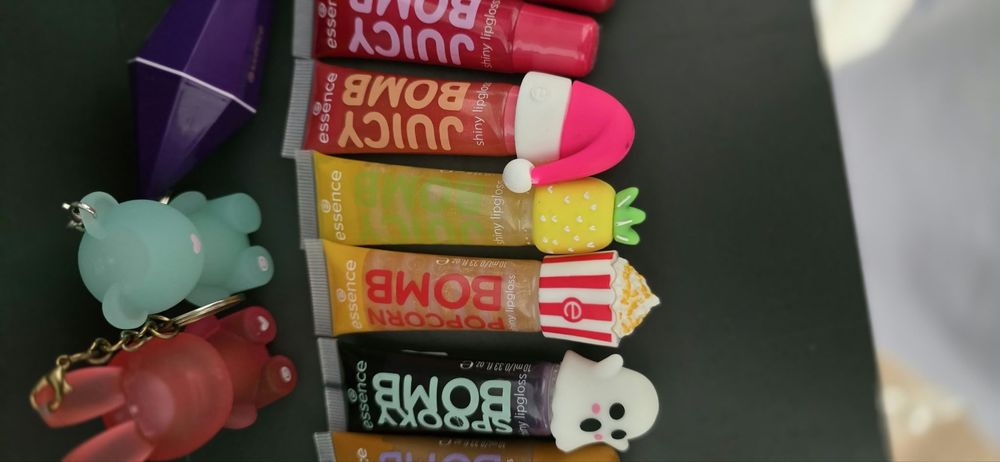 Essence Juicy bomb