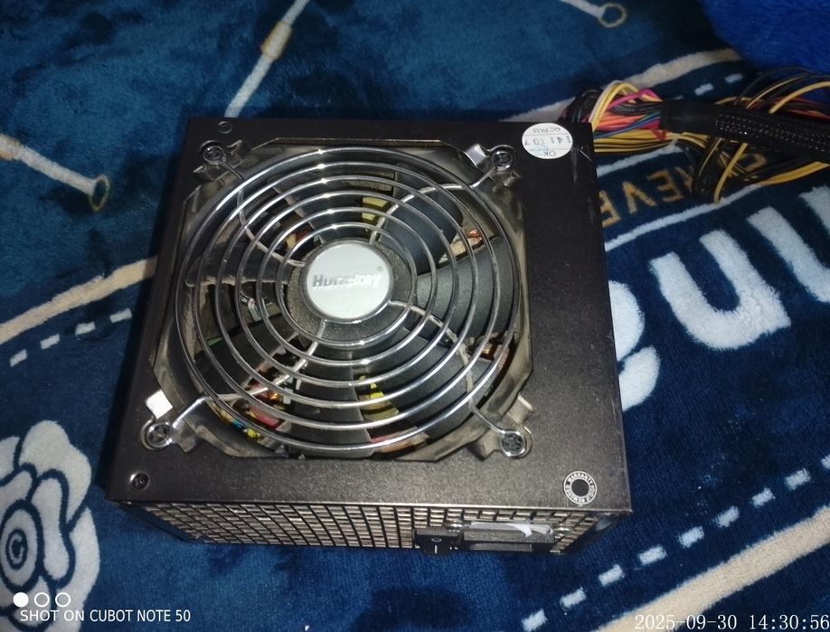 Блок питание HuntKey