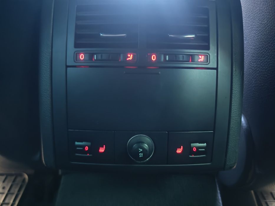 Volkswagen Touareg 7L