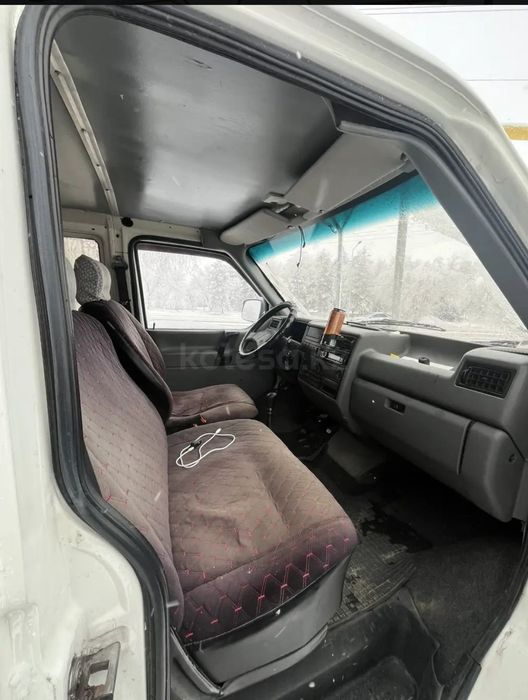 Продам минивен, срочно, есть торг.