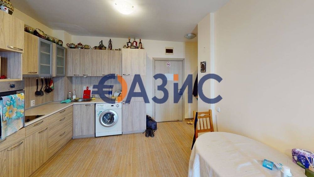 Продава се Двустаен апартамент в с. Кошарица, Област Бургас - 64 кв.м за 518 €/кв.м - Снимка #9