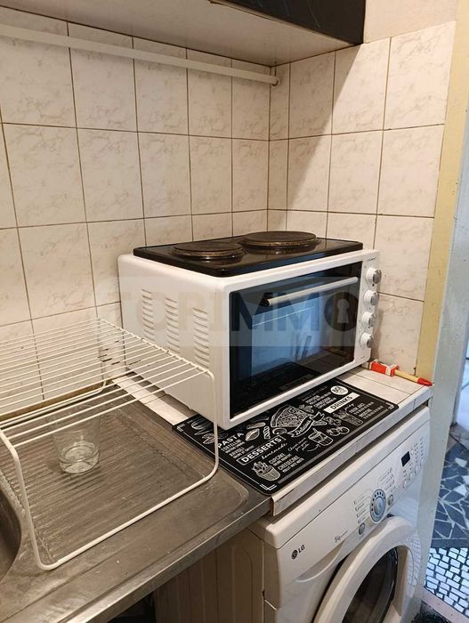 Двустаен апартамент под наем в района на Колхозен пазар