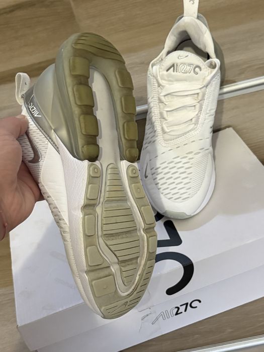Nike Air Max 270