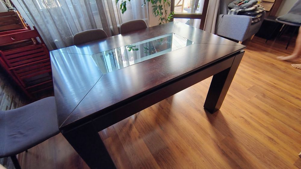 Комплект холна и трапезна дървена маса