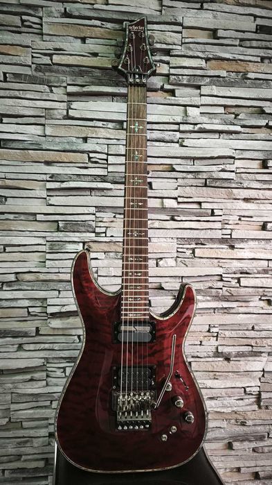 Chitara electrică Schecter Hellraiser Sustainiac Floyd Rose - Garantie