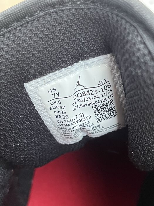 Adidasi Nike jordan 1 nr 40