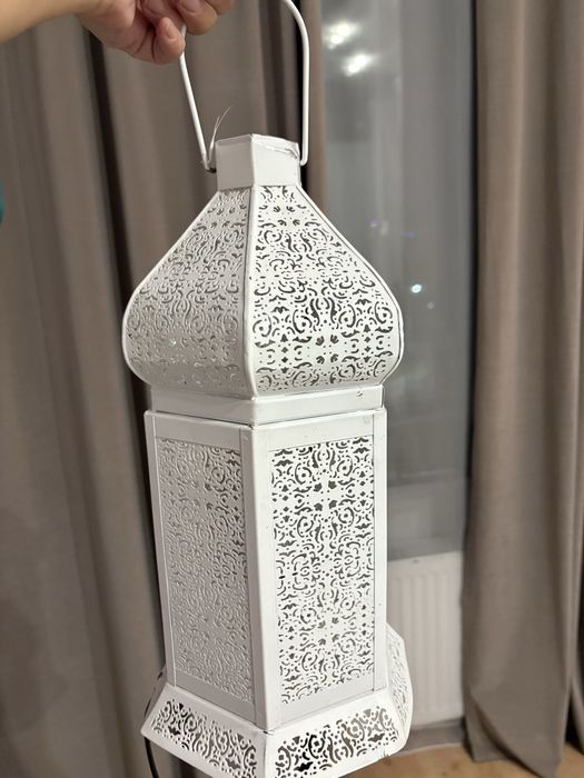 Пролам светильник от Zara