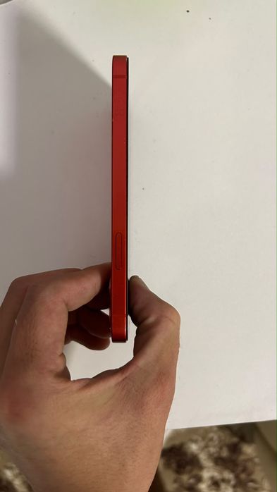 iPhone 12 (product) red