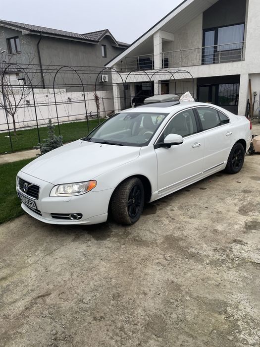 Vand  volvo s80 sau schimb cu xc90